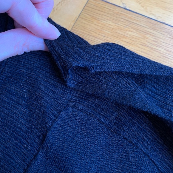 Banana Republic cowl-neck tunic sweater - Picture 7 of 7